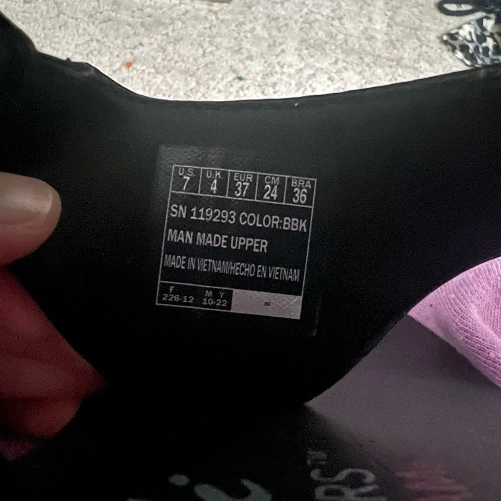 Cali from Skechers Black Yoga Foam Women's Sandals - Picture 9 of 10